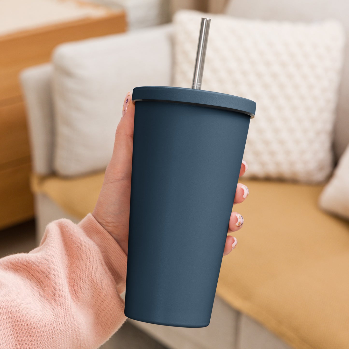 Insulated tumbler with a straw