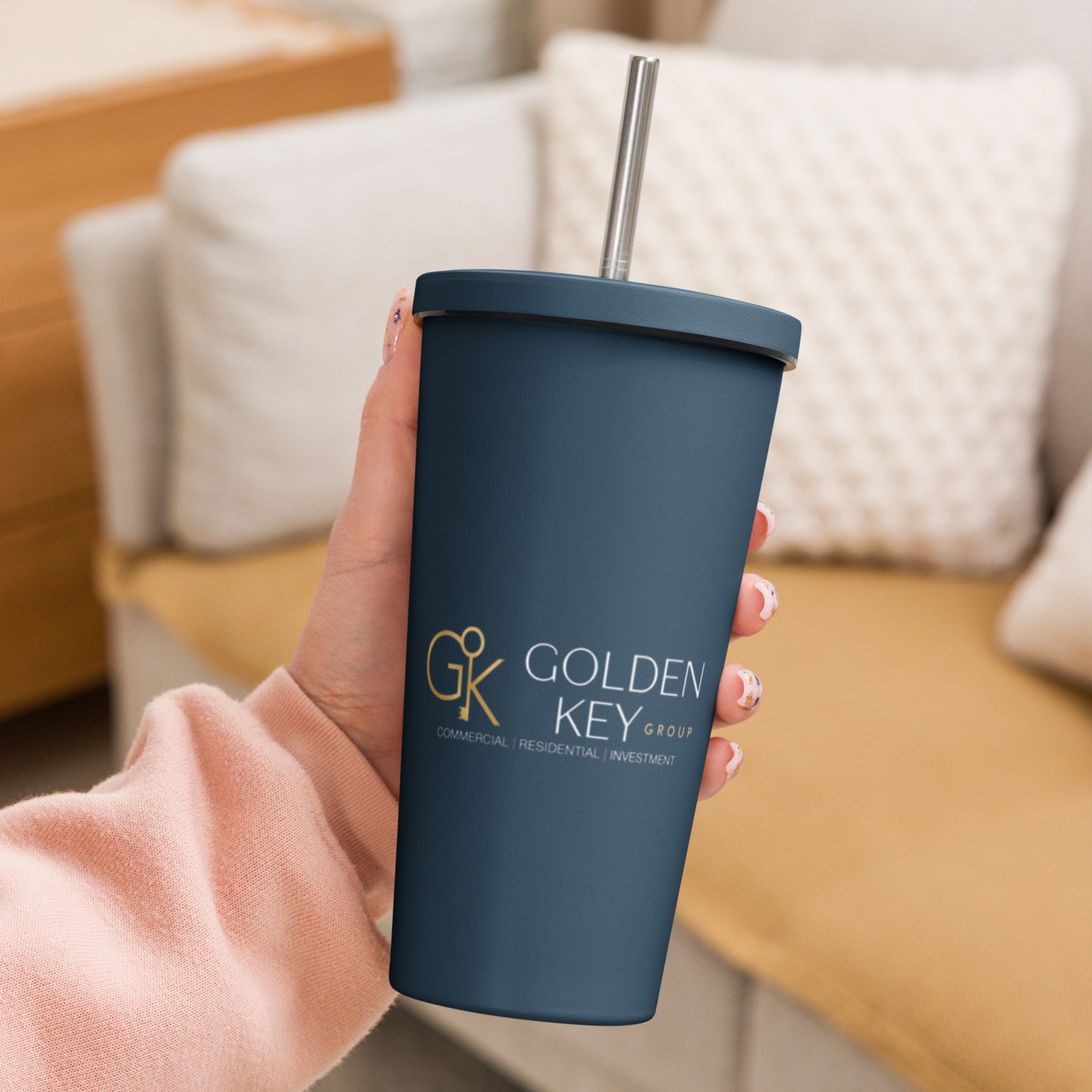 Insulated tumbler with a straw